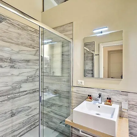 Amm Luxury * Rome
